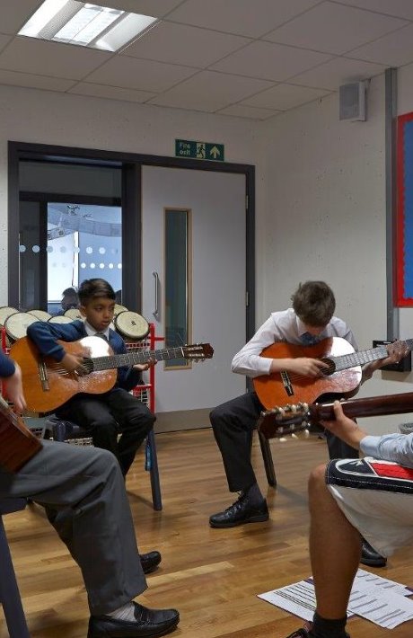 Acoustic doorsets and side screen for the music room